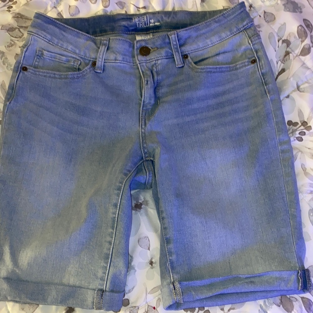 Shorts Size 10